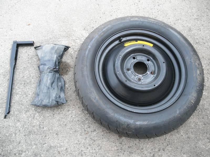 Chevrolet-corvette-convertible-1986-yellow-10