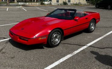 Chevrolet-corvette-convertible-1987-red-11
