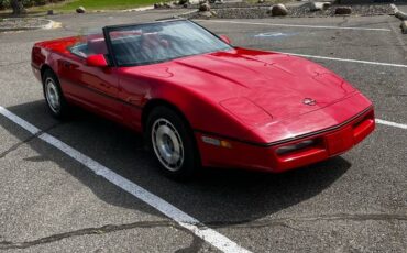 Chevrolet-corvette-convertible-1987-red-12
