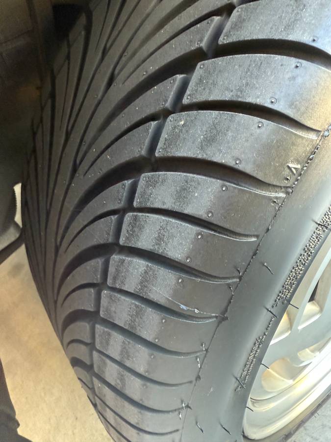 Chevrolet-corvette-convertible-1989-red-6