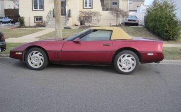 Chevrolet-corvette-convertible-1990-13