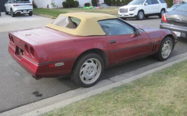 Chevrolet-corvette-convertible-1990-2