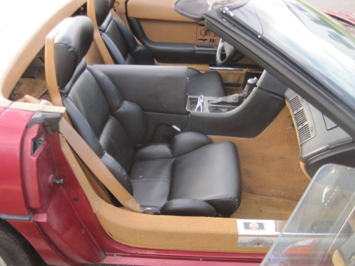 Chevrolet-corvette-convertible-1990