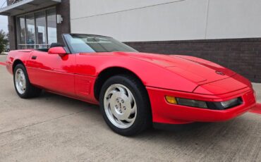 Chevrolet-corvette-convertible-1995-red