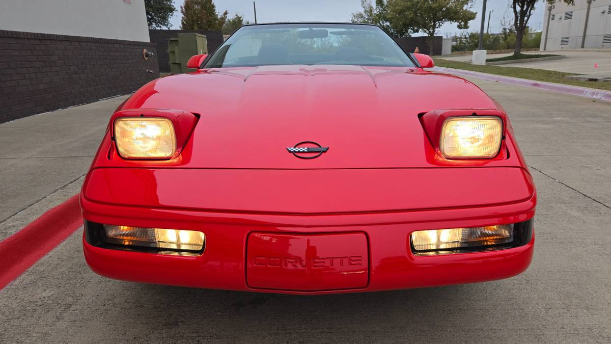 Chevrolet-corvette-convertible-1995-red-5