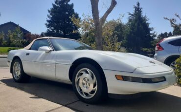 Chevrolet-corvette-convertible-1995-white