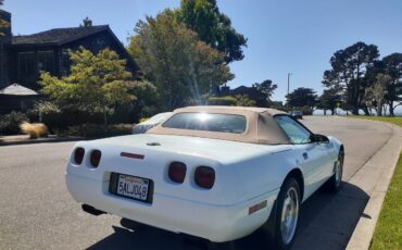 Chevrolet-corvette-convertible-1995-white-6