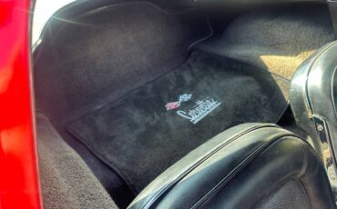 Chevrolet-corvette-coupe-1967-red-4