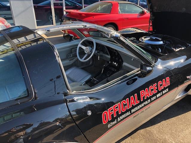 Chevrolet-corvette-coupe-1978-black-16