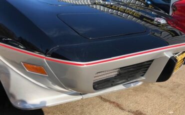 Chevrolet-corvette-coupe-1978-black-4