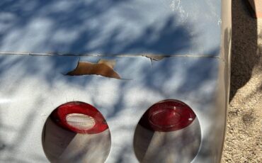 Chevrolet-corvette-coupe-1978-silver-16