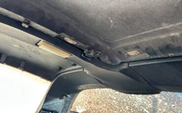 Chevrolet-corvette-coupe-1978-silver-22