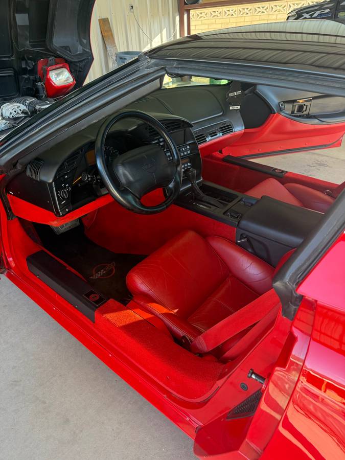 Chevrolet-corvette-coupe-1994-red-10
