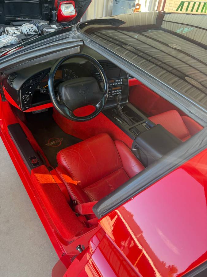 Chevrolet-corvette-coupe-1994-red-8