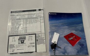 Chevrolet-corvette-greenwood-convertible-1987-19