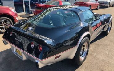 Chevrolet-corvette-pace-car-1978-black-1