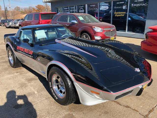 Chevrolet-corvette-pace-car-1978-black-15