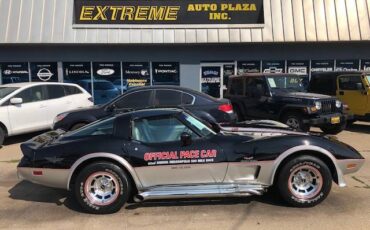 Chevrolet-corvette-pace-car-1978-black-16
