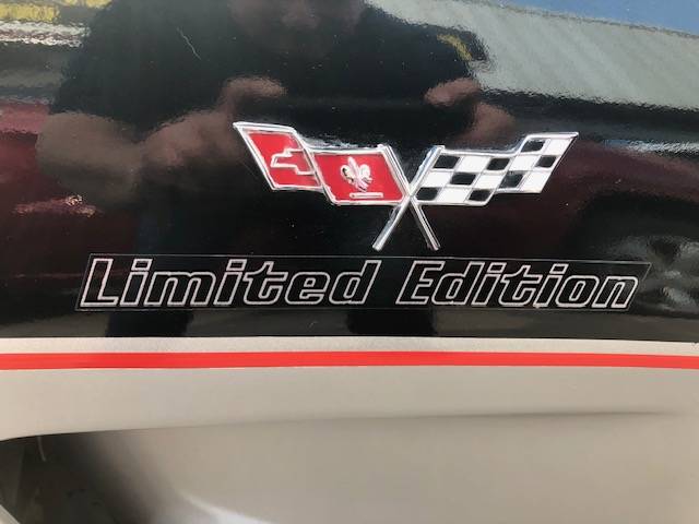 Chevrolet-corvette-pace-car-1978-black-18