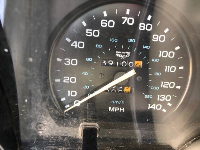 Chevrolet-corvette-pace-car-1978-black-3