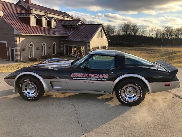 Chevrolet-corvette-pace-car-1978-black-4