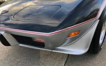 Chevrolet-corvette-pace-car-1978-black-6