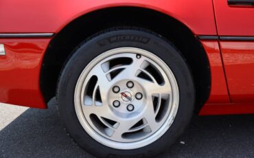Chevrolet-corvette-premium-3lt-1990-red-13