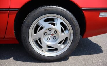 Chevrolet-corvette-premium-3lt-1990-red-14