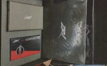 Chevrolet-corvette-premium-3lt-1990-red-4