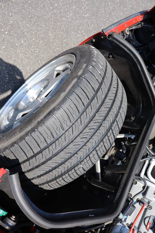 Chevrolet-corvette-premium-3lt-1990-red-7