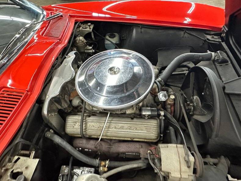 Chevrolet-corvette-roadster-1964-red-14