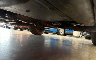 Chevrolet-corvette-roadster-1964-red-15