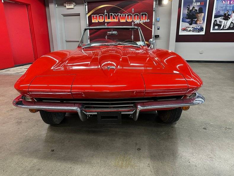 Chevrolet-corvette-roadster-1964-red-2