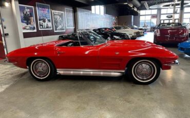 Chevrolet-corvette-roadster-1964-red-4