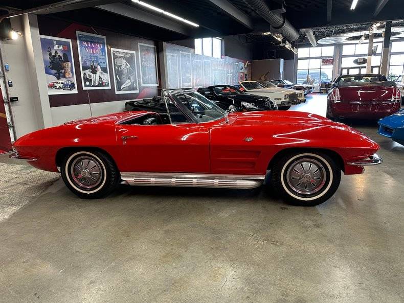 Chevrolet-corvette-roadster-1964-red-4