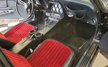 Chevrolet-corvette-stingray-1969-black-11