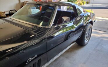 Chevrolet-corvette-stingray-1969-black-16