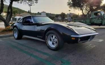 Chevrolet-corvette-stingray-1969-black-6