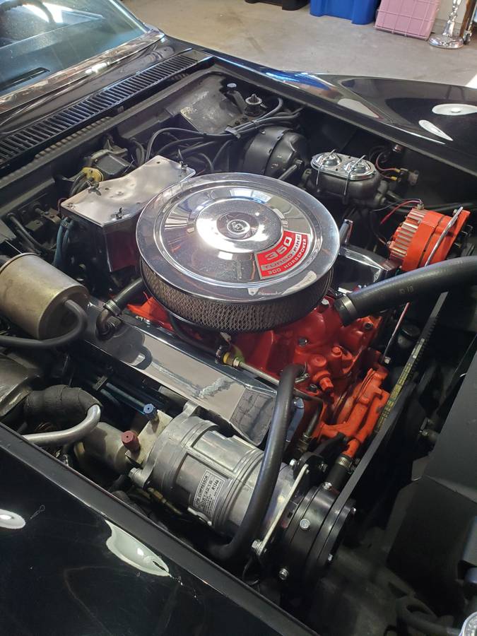 Chevrolet-corvette-stingray-1969-black-8