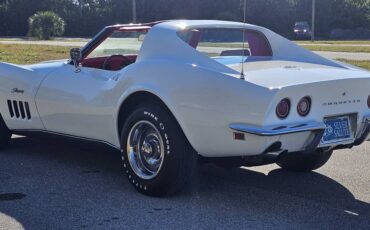 Chevrolet-corvette-stingray-1969-white-13