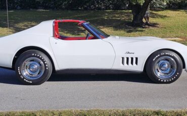 Chevrolet-corvette-stingray-1969-white-16