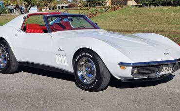 Chevrolet-corvette-stingray-1969-white-17