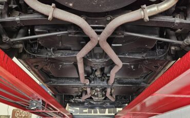 Chevrolet-corvette-stingray-1969-white-23