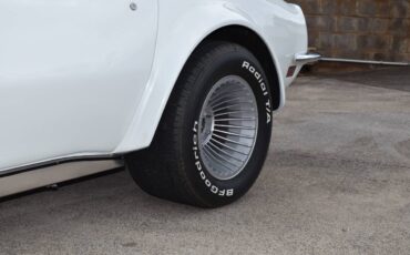 Chevrolet-corvette-stingray-1971-white-6