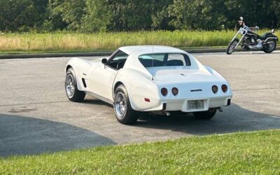 Chevrolet corvette stingray 1975