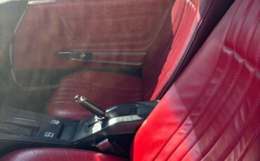 Chevrolet-corvette-stingray-1977-white-10