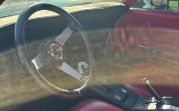 Chevrolet-corvette-stingray-1977-white-3