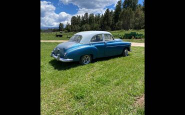 Chevrolet-coupe-1950-blue