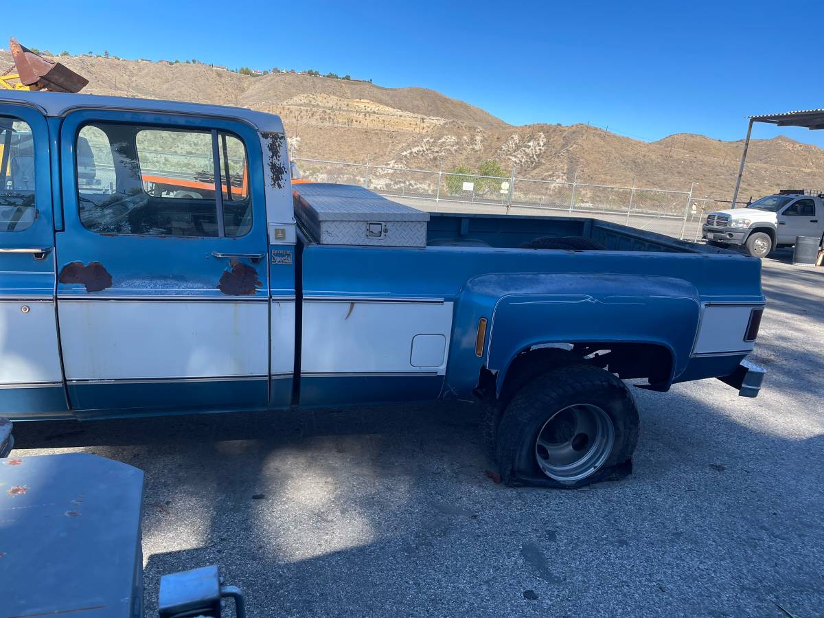 Chevrolet-crew-cab-1-ton-dooley-1979-blue-3