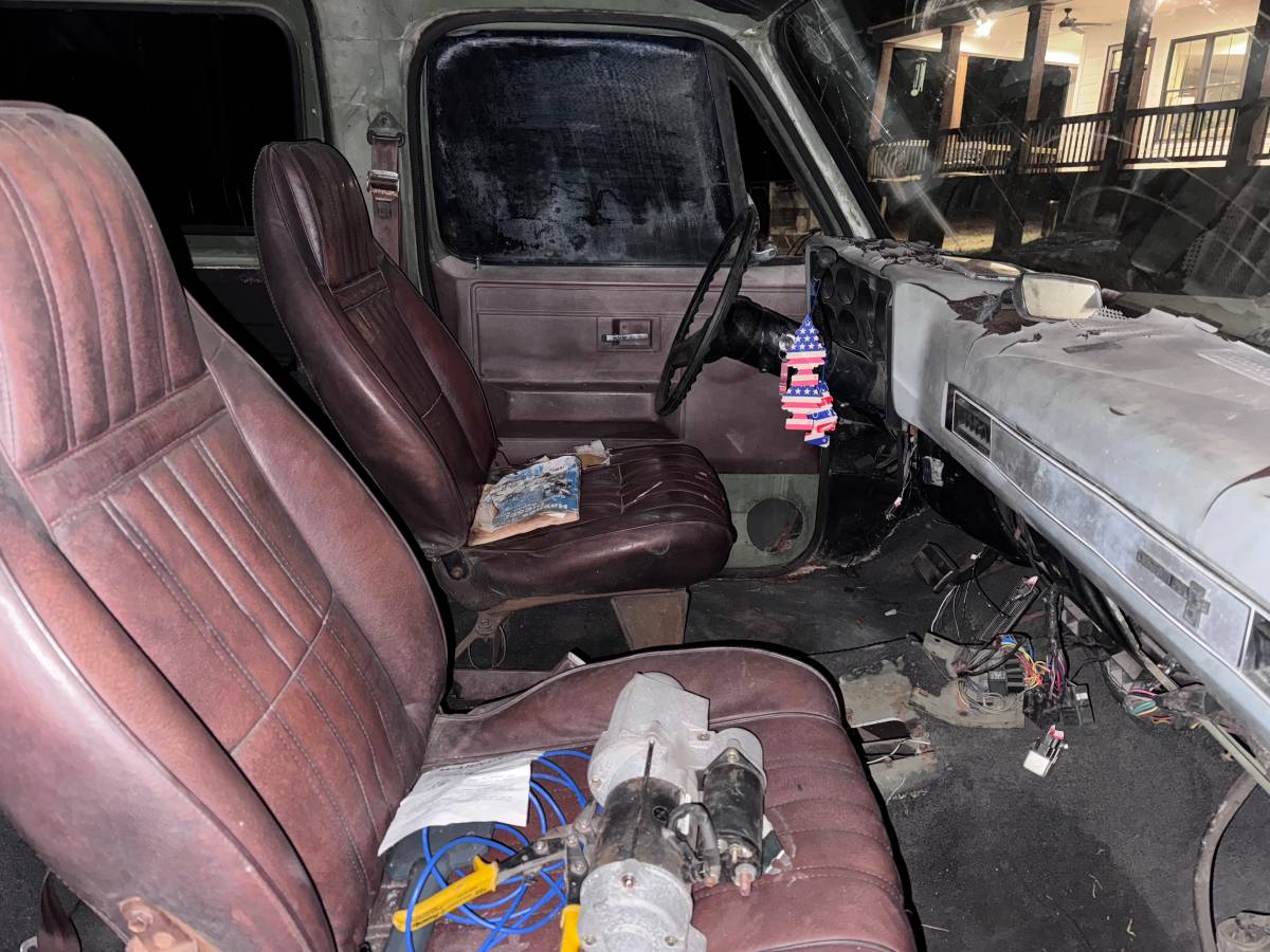 Chevrolet-cucv-m1009-diesel-1985-green-2